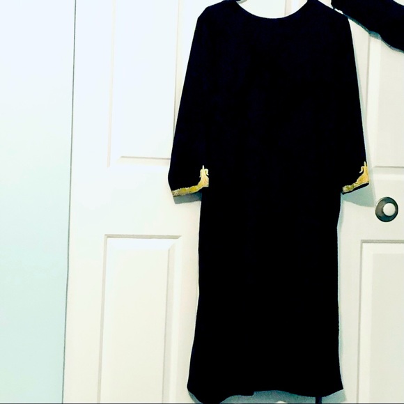 2 Piece Pakistani Shalwar Kameez Black with Yellow/Cream Kashmiri Embroidery - Picture 4 of 11